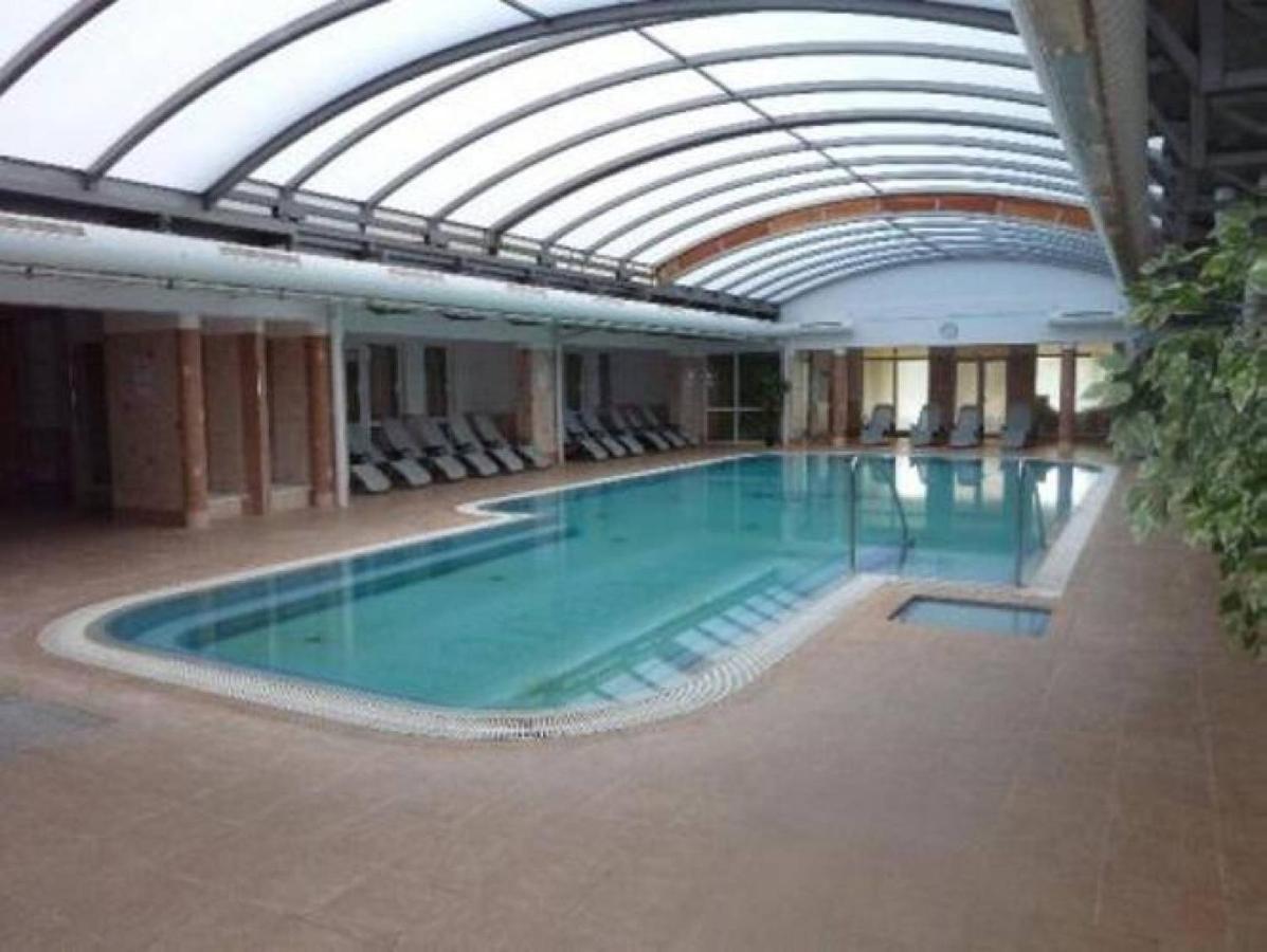 Tip Top Wellness Apartman Zalakaros Ngoại thất bức ảnh